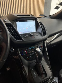 Ford Kuga 1.5 EcoBoost ST-Line AWD A/T, 129 kW, A6 - 14