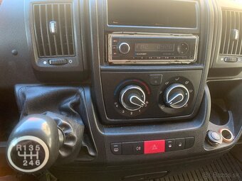 Citroen Jumper 2,2 HDi pre 3 osoby - 14