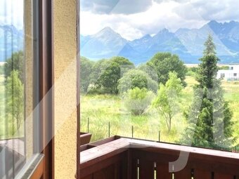 KOMPLET ZARIADENÝ APARTMÁN S VÝHĽADOM NA TATRY - 14