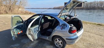 Predám Renault Megane 1.6  1996 - 14