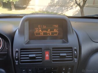 Nissan Almera 1.5 72kw - 66800km - 14