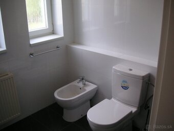 Prenájom kancelárie v centre mesta Nové Mesto nad Váhom - 14