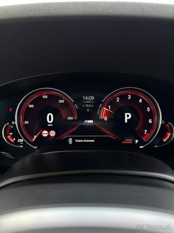 BMW 540i xDrive M Sport - G30 - 14