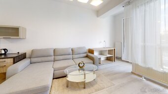 2i.byt Vietnamská ul., 1x GAR. PARKING v cene, 3/7p., loggia - 14