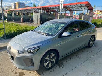Hyundai Ioniq Electic 28kwh Premium SE, BEV, Super stav - 14
