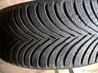 4 ks ZIMNÉ 205/65 R15 94H BF-GOODRICH a MICHELIN - OD 25€/ks - 14