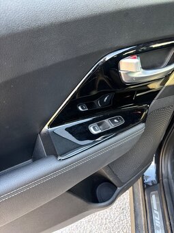 KIA NIRO ELECTRIC - 14