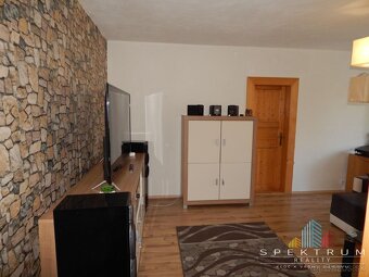 EXKLUZÍVNE-SPEKTRUM REALITY- Na Predaj 2-izbový byt, 58 m2 s - 14