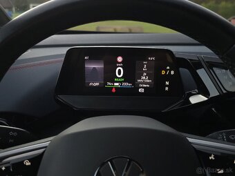 Volkswagen ID4 GTX 4Motion 220kw 82kWh Ťažné Matrix - 14