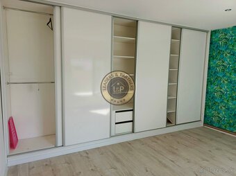 Priestranný 6 - izbový rodinný dom vo Veľkých Ripňanoch - 14