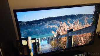 Predam televizor Samsung 32" - 14