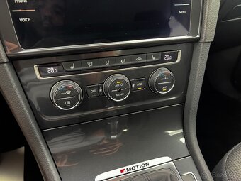 Volkswagen Golf Variant 2.0 TDI Highline 4MOTION DSG - 14