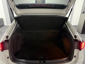 Volkswagen Taigo 1.0tsi 81kw DSG 2022 STYLE 1majiteľ - 14