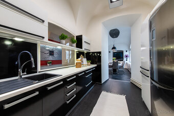 Na predaj 2 izbový byt, centrum - Košice, Hlavná - 14