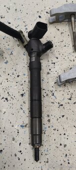 Vstrekovacie čerpadlo so vstrekmi Delphi - 14