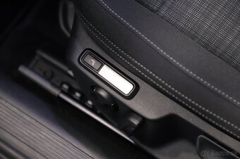 Volkswagen Passat B8 Variant 2.0 TDI 110kW DSG automat - 14