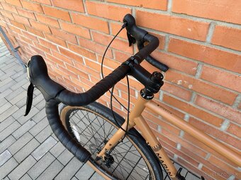 NÁDHERNÝ gravel bicykel MARIN Nicasio+ v pieskovej ako NOVÝ - 14