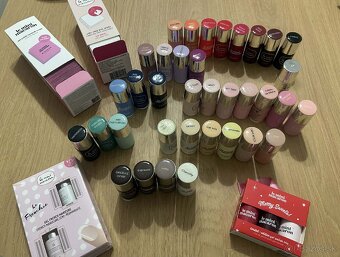 Gélove laky Le Mini Macaron - 14