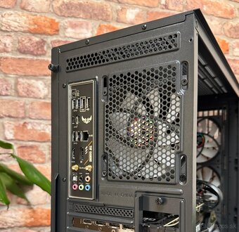 Ryzen 5 5600X\16GB\RTX 3080\SSD\750W Zdroj - 14