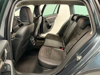 ŠKODA OCTAVIA COMBI SCOUT 2.0 DSG.4X4 - 14