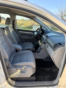VW Touran facelift 1.9TDi 77kW BXE kupované na SK - 14