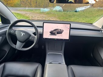Tesla model 3 Refresh Štandard Range - 14