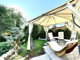 Na predaj útulný rodinný dom po rekonštrukcii s garážou, pek - 14