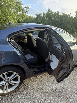 Opel Insignia 1.8 - 14