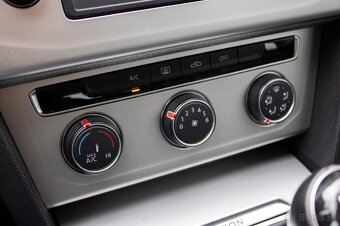 Volkswagen Passat Variant. - 14