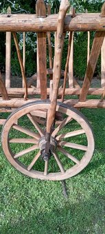 Starý drevený konský voz - rebriňak - 14