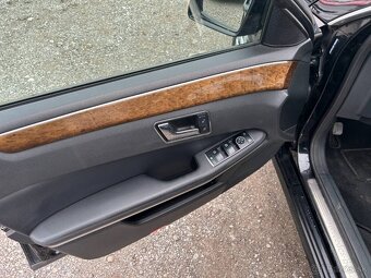 Mercedes-Benz E trieda Sedan 200 CDI Blue Elegance A/T - 14