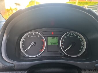 Škoda Fabia Sportline 1.4mpi 63kw - 14