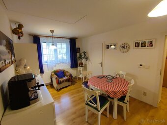 Ponúkame na predaj rodinný dom v obci Hrádok - 14