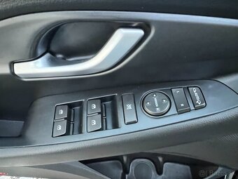 Hyundai i30 KOMBI 1.4 TGDi go ČR, KAMERA , ALU - 14