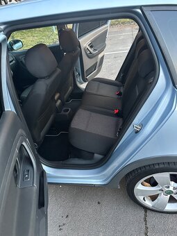 ŠKODA FÁBIA COMBI SCOUT 1,2 TSi 4valec - 14