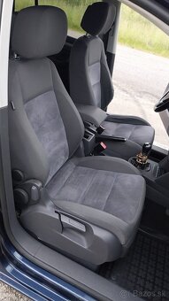 Volkswagen Touran 2.0 TDI Comfortline 103 kw - 14