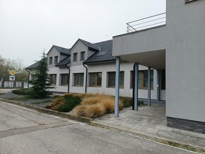 Skladový priestory a vyrobna hala na prenajom - 14