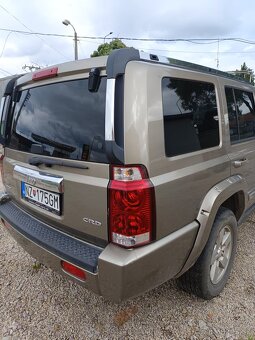 Jeep Commander - 14