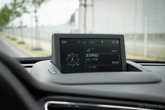 Peugeot 5008 1.6 HDi 88kw 7 MIEST / AJ NA SPLÁTKY / - 14