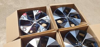 Toyota rav4 suzuki 5x114,3 r18  renault arkana honda crv - 14