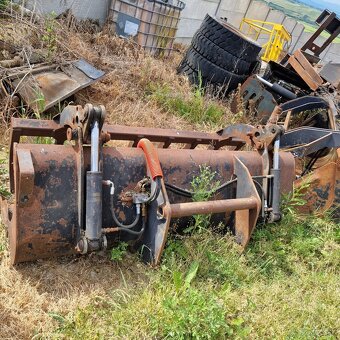 Predám Lopata,varecha,lyžica,zetor,manitou,jcb - 14