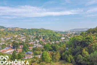 DO DOMČEKA | Slnečný stavebný pozemok s pekným výhľadom, Krí - 14