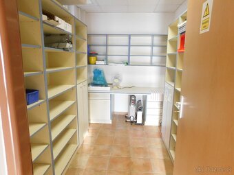 Kancelárske priestory + PARKOVANIE - 14