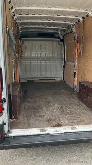 Peugeot BOXER FURGON 335 L3H2 2.2 BlueHDi 121kW/165k - 14