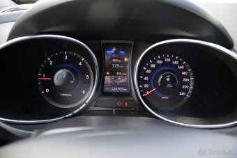 Hyundai Santa Fe 2.0 CRDi VGT 4x4 Elegance - 14