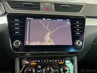 ŠKODA SUPERB COMBI IV 1.4TSI 160KW/218PS PHEV PLUG IN HYBRID - 14