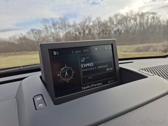 Peugeot 3008 1.6 e-HDi 84kw - 14