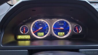 Volvo XC90 D5 Sport - 14