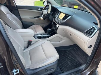 SUV Hyundai Tucson, 136 KW, 4x4 - 14