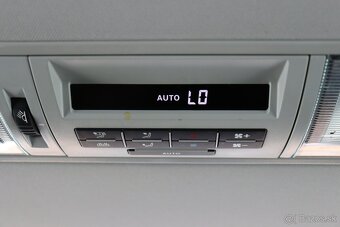 Volkswagen Multivan 2.0 TDI BMT 150k Trendline - 14